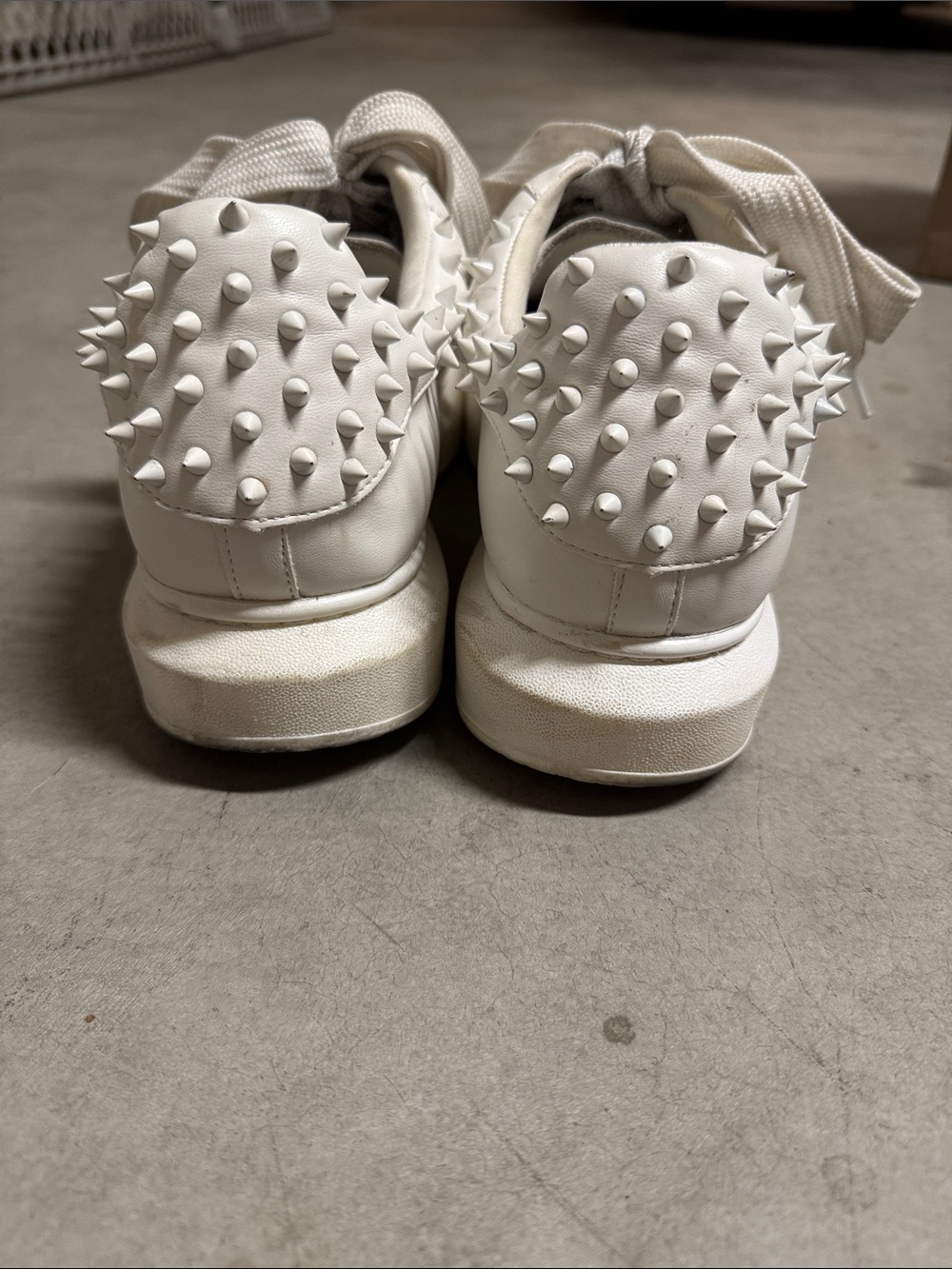 Steve Madden White Leather Lace-Up Sneakers with Spiked Heel Trim - Picture 3 of 5